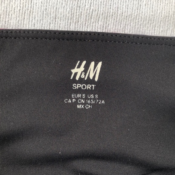 H&M women’s sports multiple color leggings. - Picture 6 of 6